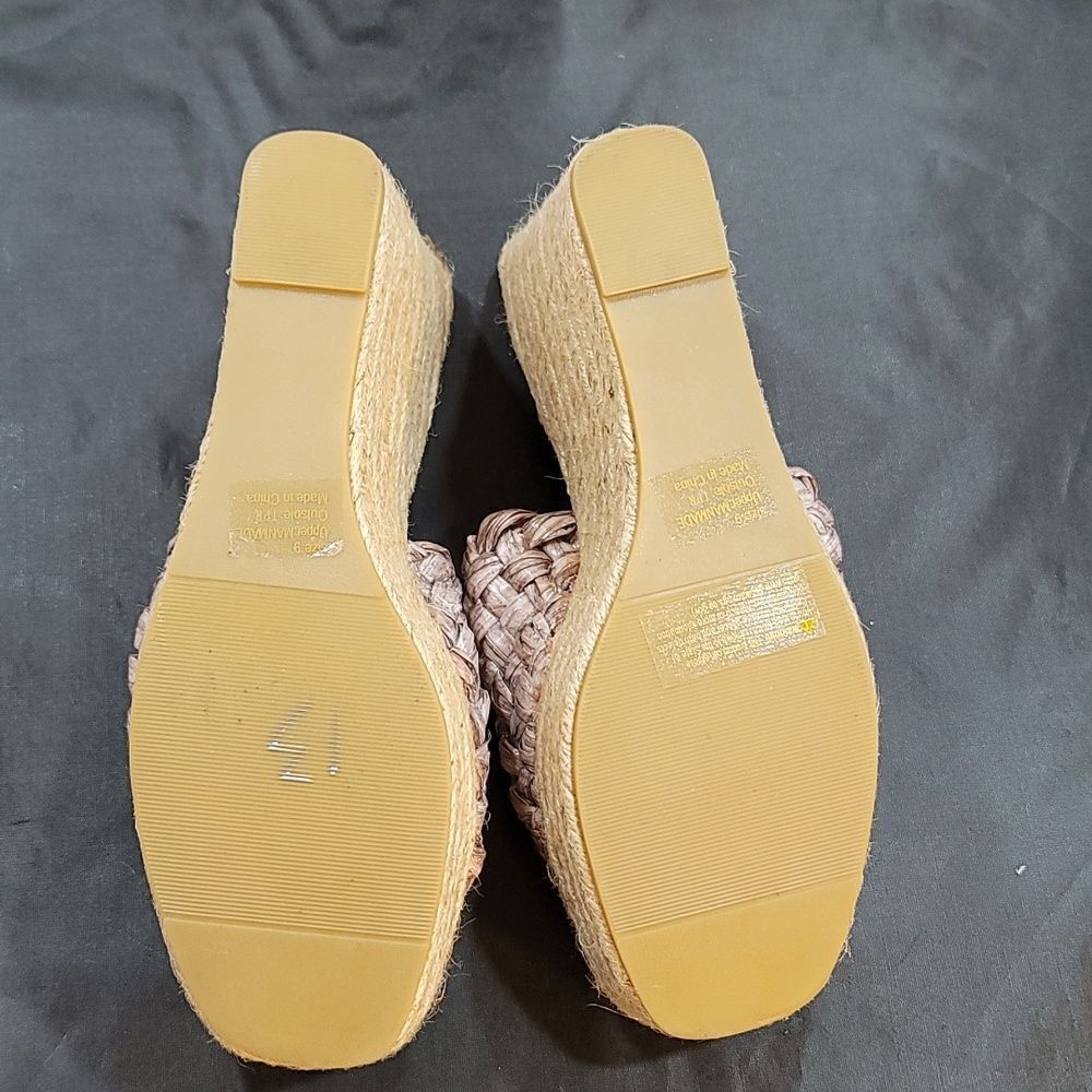 BRAND NEW OLIVIA MILLER IRMA OPEN TOE WEDGE HEEL SANDAL - Picture 13 of 16